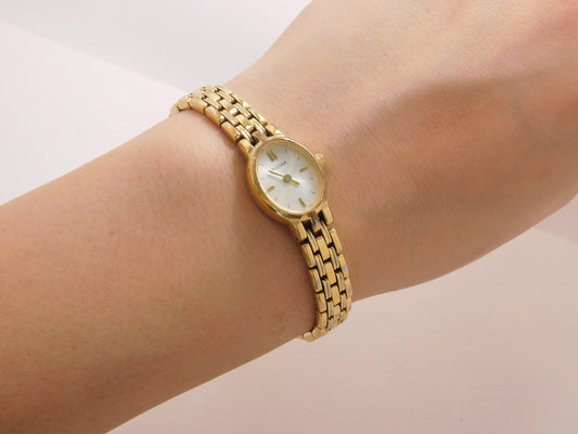 Pulsar oval gold watch