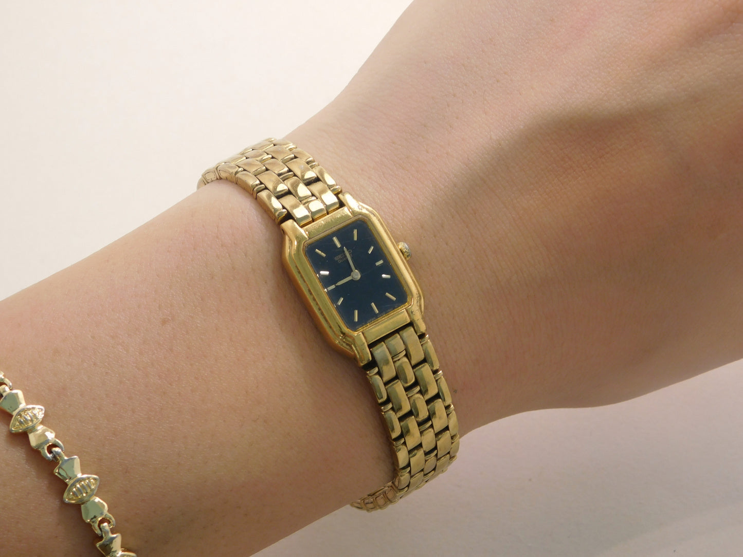 Seiko gold cocktail watch