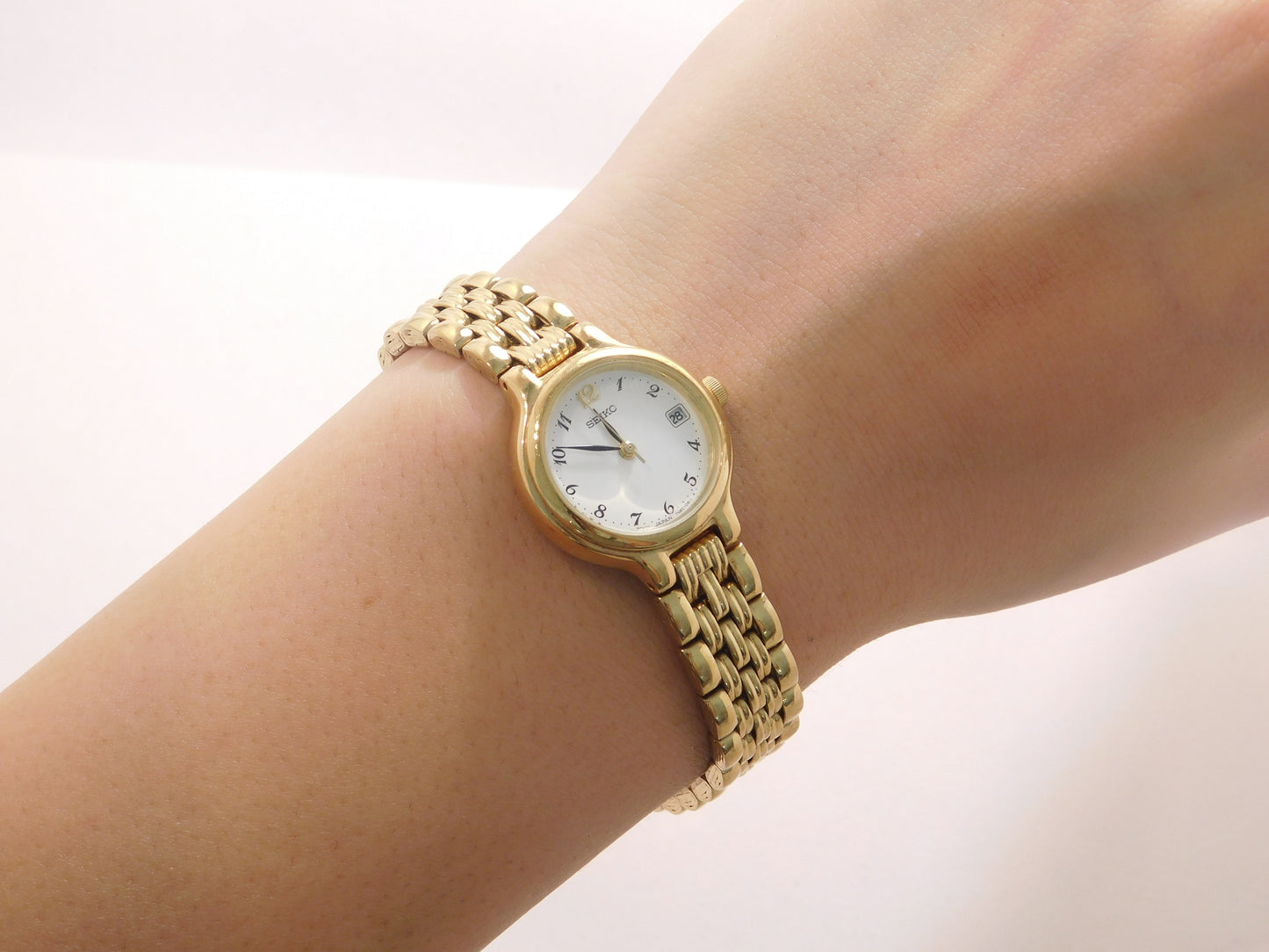 Seiko gold watch
