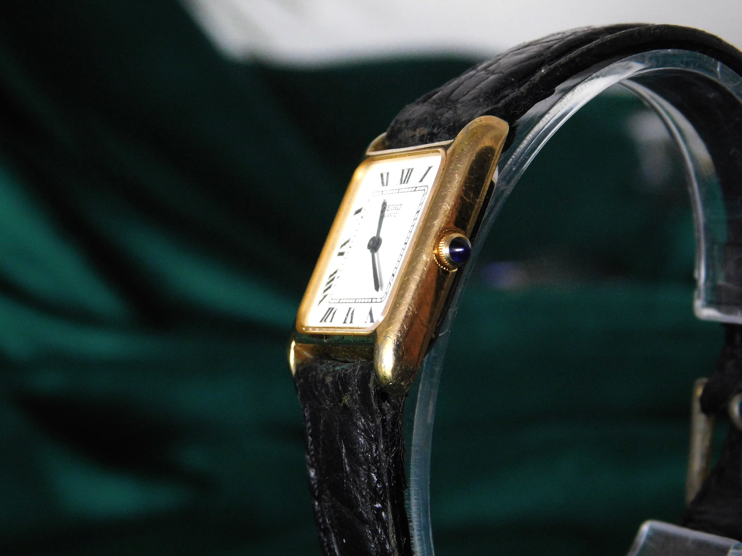 Seiko gold tank