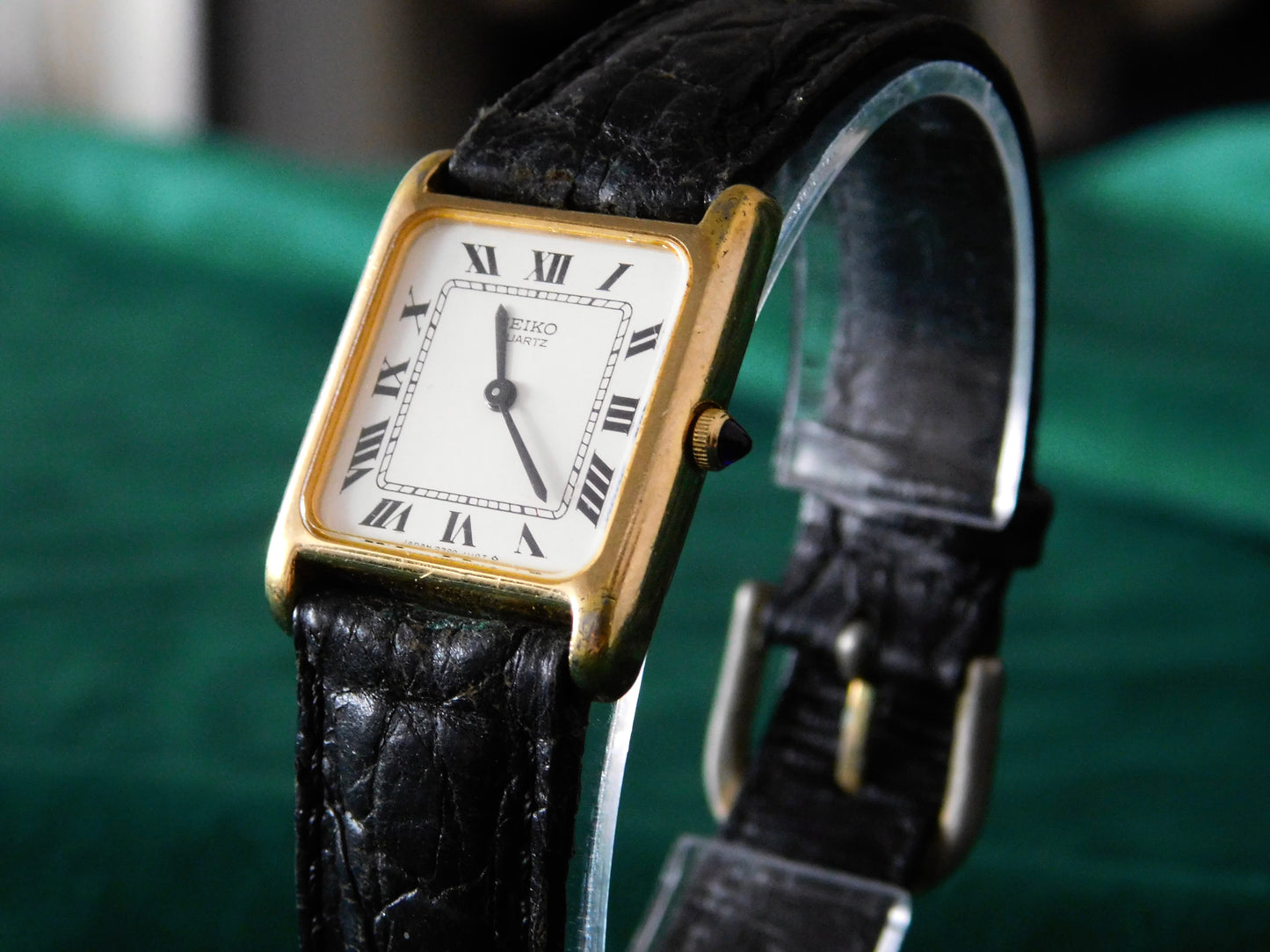 Seiko gold tank