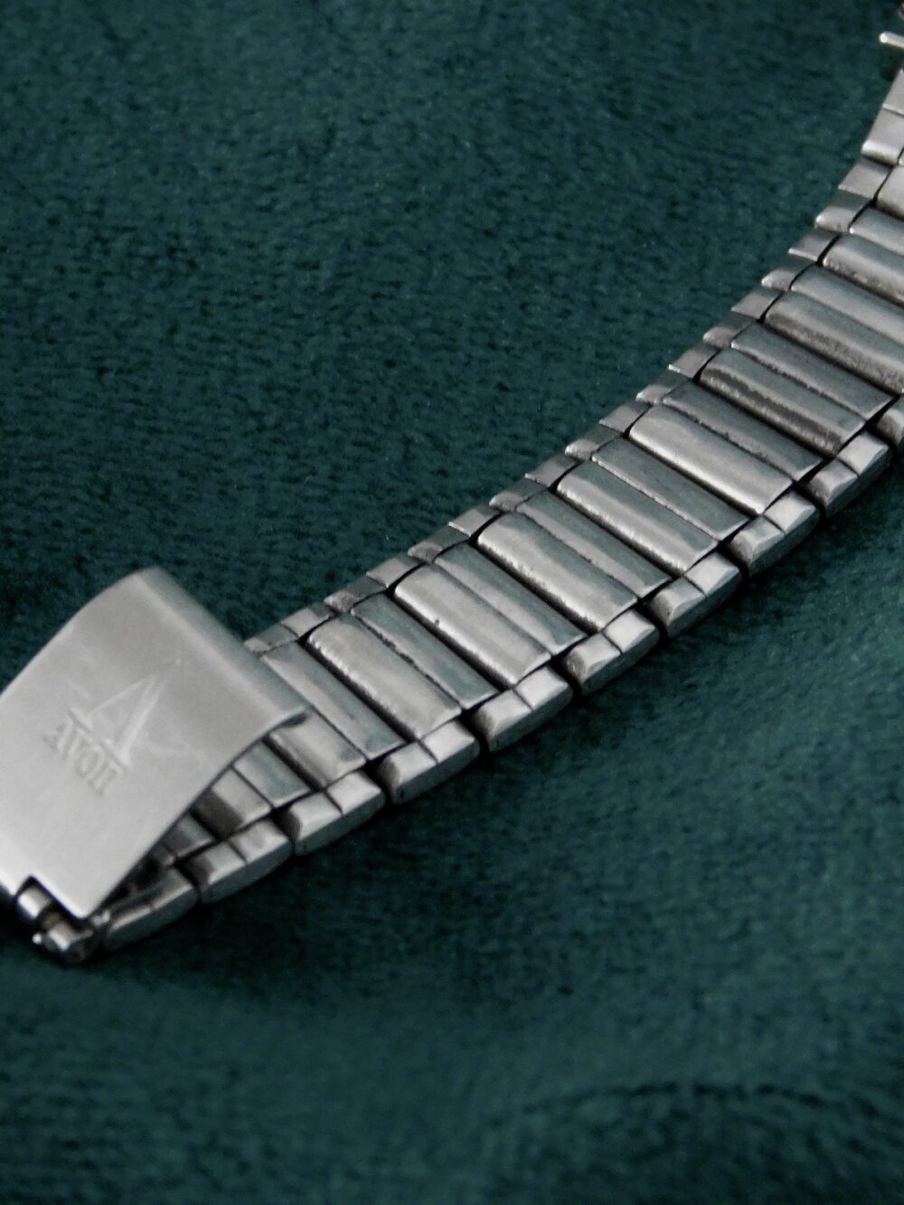 Avon silver watch - Image 3