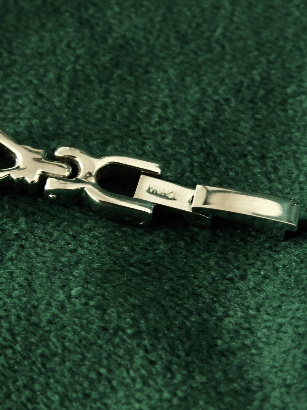 Amy Lynn & Co silver watch - Image 3