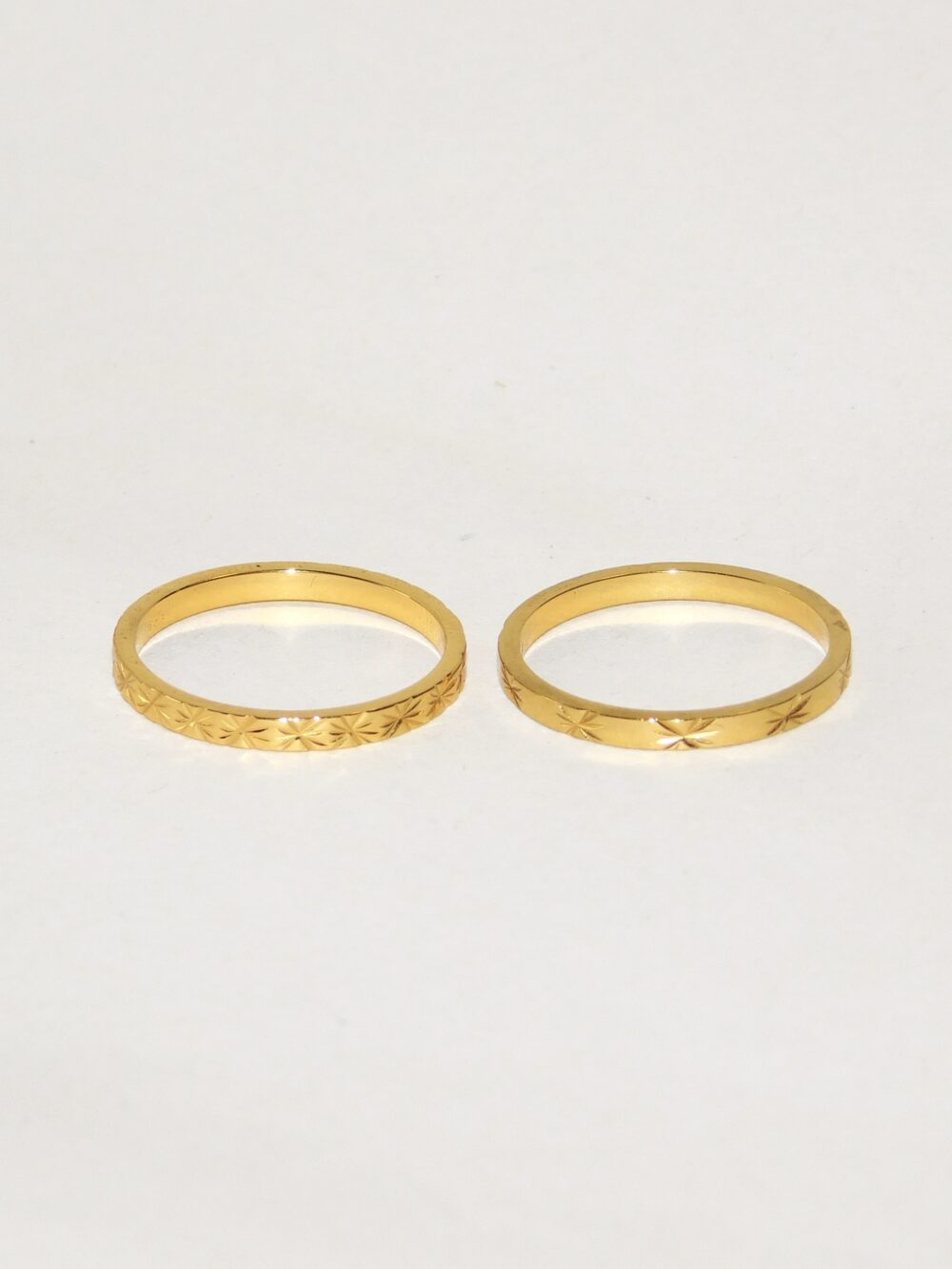 Engraved ring duo